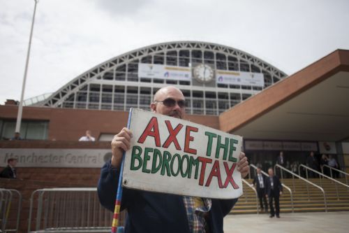 £1,300 TO ASK ERIC PICKLES A QUESTION AT CIH HOUSING CONFERENCE IN ...